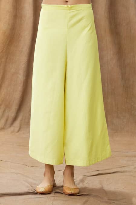 Manasi Sengupta Yellow Organza, Silk Chanderi Block Print, Gota Dori Work Mandarin Kurta Set at Aza Fashions Manasi Sengupta_Yellow Organza, Silk Chanderi Block Print, Gota Dori Work Mandarin Kurta Set _at_Aza_Fashions