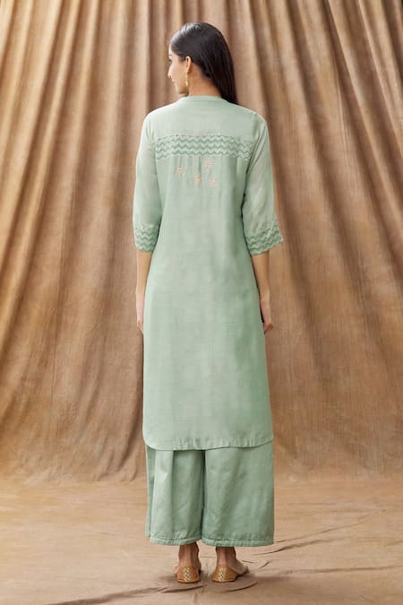 Shop Manasi Sengupta Green Organza, Silk Chanderi Block Print, Gota Dori Work Mandarin Kurta Set at Aza Fashions Shop_Manasi Sengupta_Green Organza, Silk Chanderi Block Print, Gota Dori Work Mandarin Kurta Set _at_Aza_Fashions