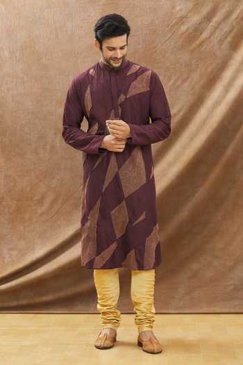 Buy_Priyanka Haralalka_Purple Katan Silk Geometric Embroidered Kurta Set _Online_at_Aza_Fashions