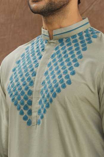 Shop_Priyanka Haralalka_Grey Katan Silk Geometric Embroidered Kurta Set _Online_at_Aza_Fashions