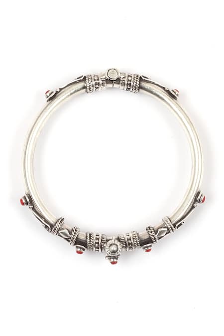 Sangeeta Boochra_Silver Plated Stones Handcrafted Carved Bracelet _Online_at_Aza_Fashions