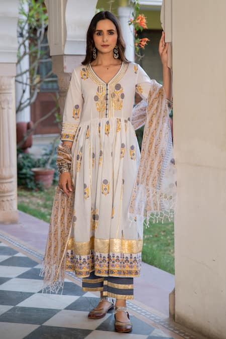 Maison Shefali Chaand Tahira Mughal Print Anarkali Set 