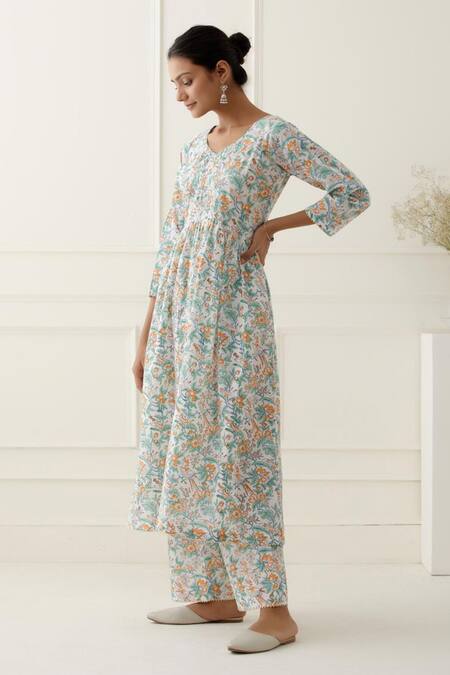 Buy_Musal_White Georgette, 100% Cotton Floral V Neck Skye Print Anarkali Set _Online_at_Aza_Fashions