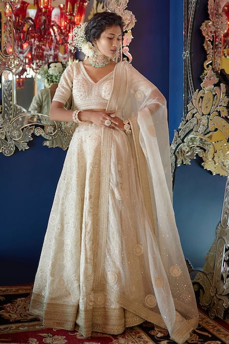The 10 Best Bridal Lehenga Designers in Ludhiana - Weddingwire.in