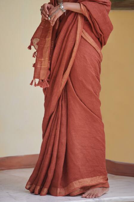 Buy_Dressfolk_Brown 100% Handloom Linen Stripes Madhabi Saree With Running Blouse_Online_at_Aza_Fashions