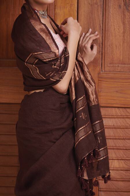 Shop_Dressfolk_Maroon 100% Handloom Linen Stripes Aparna Saree With Running Blouse_Online_at_Aza_Fashions