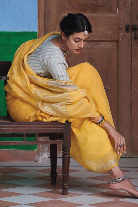 Buy_Dressfolk_Yellow 100% Handloom Linen Stripes Labanya Saree With Running Blouse_Online_at_Aza_Fashions