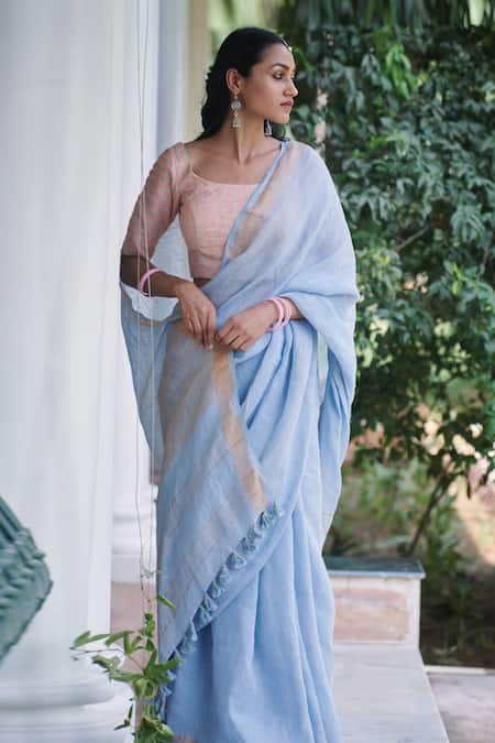 Buy_Dressfolk_Blue Handloom Linen Jamdani Stripes Charulata Saree With Running Blouse _Online_at_Aza_Fashions