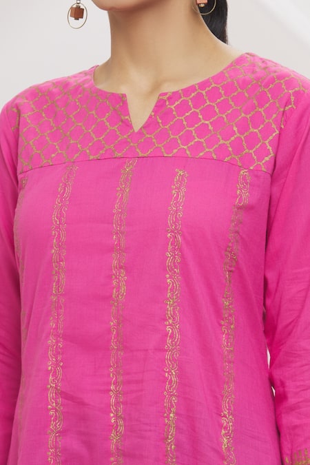 Shop_Samyukta Singhania_Fuchsia Cotton, Chiffon Embroidery Round Neck Floral Print Kurta Set_Online_at_Aza_Fashions