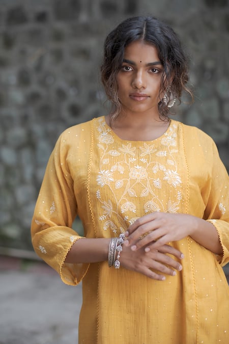 Buy_Pants And Pajamas_Yellow Cotton, Chanderi Mukaish And Chikan Round Dahlia Embroidered Kurta Set  _Online_at_Aza_Fashions