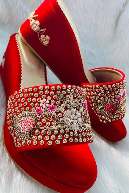 Partywear Red Bridal Sandals, Size: 7 To 10 at Rs 220/pair in Agra | ID:  22812040048