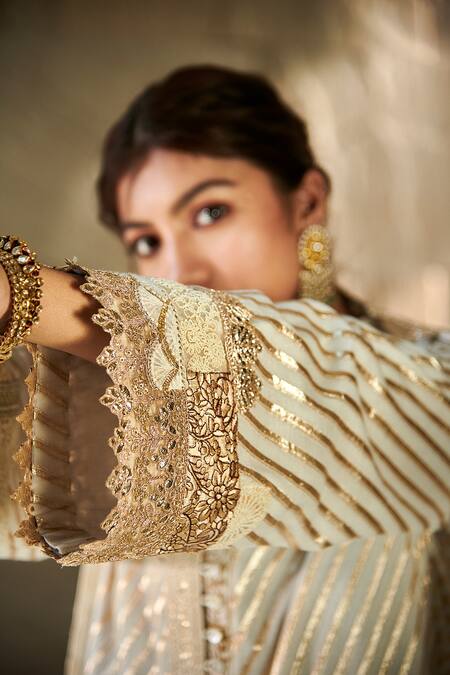 Buy_Varun Bahl_White Kurta And Pant Chanderi & Dupatta Georgette Mukaish, Lace & Patchwork Set _Online_at_Aza_Fashions