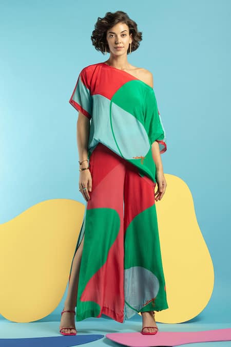 Buy Nautanky Green Natural Crepe Abstract Shape Print One Easy Does It Colourblock Pant Set Online at Aza Fashions Buy_Nautanky_Green Natural Crepe Abstract Shape Print One Easy Does It Colourblock Pant Set _Online_at_Aza_Fashions
