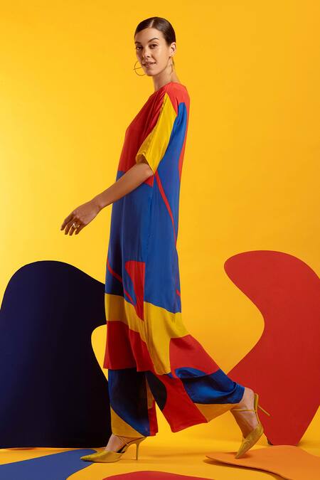 Buy_Nautanky_Blue Natural Crepe Abstract Shape Print Boat Hitting The Right Tunic And Pant Set _Online_at_Aza_Fashions