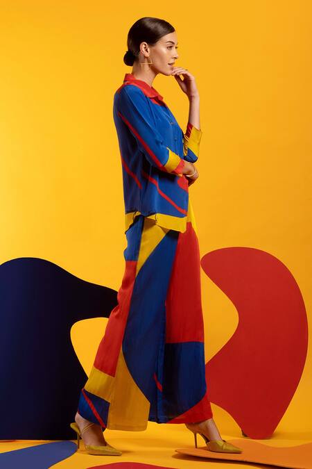 Nautanky Red Natural Crepe Abstract Shape Print Straight Big Mood Colourblock Pant Set Online at Aza Fashions Nautanky_Red Natural Crepe Abstract Shape Print Straight Big Mood Colourblock Pant Set _Online_at_Aza_Fashions