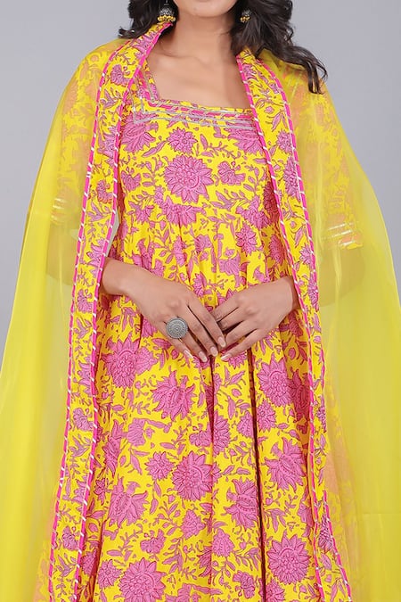 Buy Pomcha Jaipur Yellow Cotton, Organza Embroidery, Sequins Botanical Print Anarkali Pant Set Online at Aza Fashions Buy_Pomcha Jaipur_Yellow Cotton, Organza Embroidery, Sequins Botanical Print Anarkali Pant Set _Online_at_Aza_Fashions