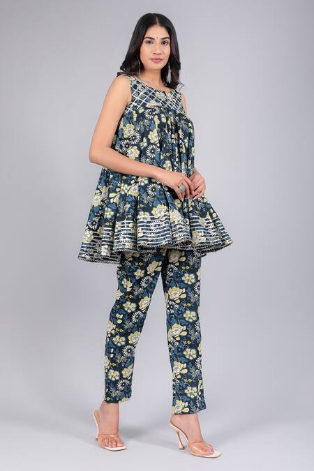 Buy Pomcha Jaipur Black Cotton Gota Patti Scoop Neck Kavya Printed Anarkali And Pant Set Online at Aza Fashions Buy_Pomcha Jaipur_Black Cotton Gota Patti Scoop Neck Kavya Printed Anarkali And Pant Set _Online_at_Aza_Fashions