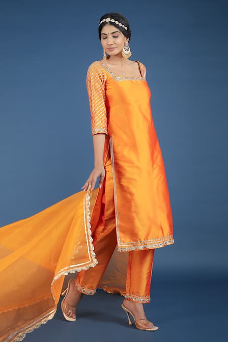 Pomcha Jaipur_Orange Taffeta, Organza Embroidery Square Neck Striped Sleeve Kurta Pant Set _Online_at_Aza_Fashions