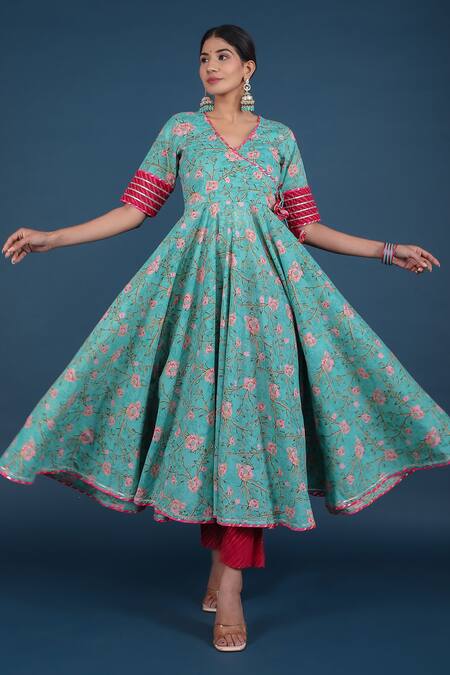 Pomcha Jaipur_Green Cotton, Net Tassels V-neck Spring Pattern Angrakha Pant Set _at_Aza_Fashions