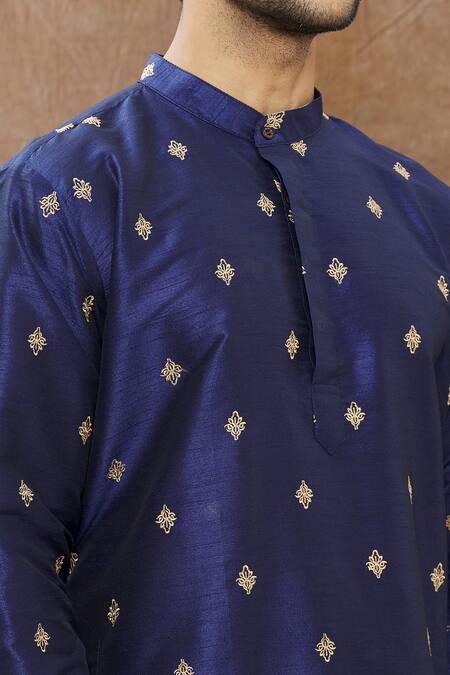 Shop_Aham-Vayam_Blue Silk Blend Floral Kamal Embroidered Kurta Set_Online_at_Aza_Fashions