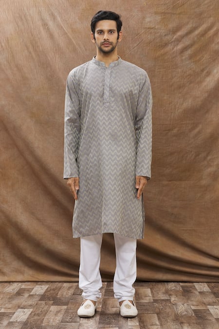 Aham-Vayam_Grey Cotton Chevron Pattern Kurta Set _Online_at_Aza_Fashions