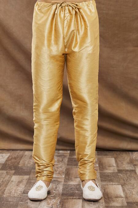 Aham-Vayam_Black Cotton Blend Sona Floral Pattern Kurta Set_at_Aza_Fashions