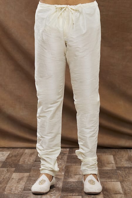 Shop Aham-Vayam Yellow Cotton Mughal Jaali Pattern Kurta Set Online at Aza Fashions Shop_Aham-Vayam_Yellow Cotton Mughal Jaali Pattern Kurta Set _Online_at_Aza_Fashions