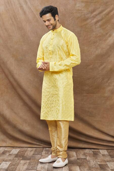 Aham-Vayam Yellow Silk Blend Geometric Embroidered Kurta Set Online at Aza Fashions Aham-Vayam_Yellow Silk Blend Geometric Embroidered Kurta Set _Online_at_Aza_Fashions