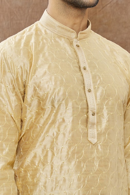 Aham-Vayam_Yellow Silk Blend Geometric Embroidered Kurta Set _at_Aza_Fashions