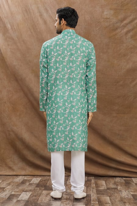 Aham-Vayam Floral Print Kurta Set 