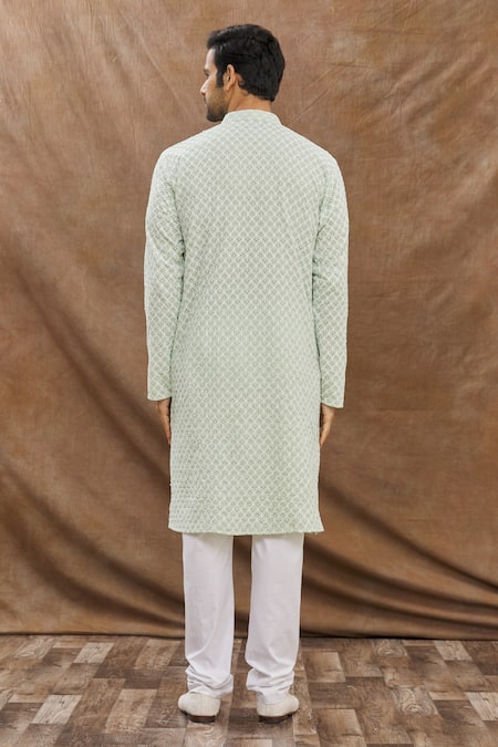 Aham-Vayam Embroidered Kurta Set 