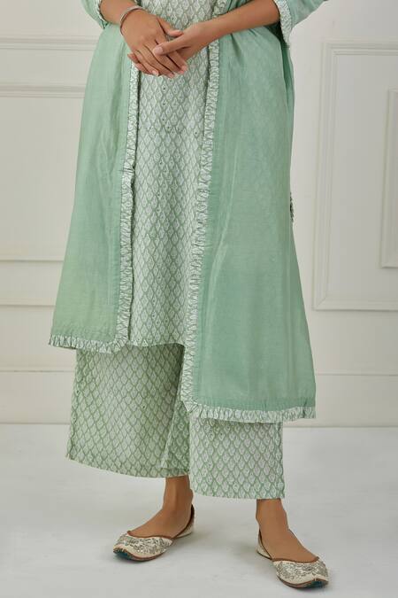 Musal_Green 100% Cotton And Chanderi Floral Print V Neck Erie Kurta Palazzo Set _at_Aza_Fashions