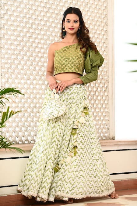 YUVRAANI JAIPUR Chevron Print Lehenga With Blouse 