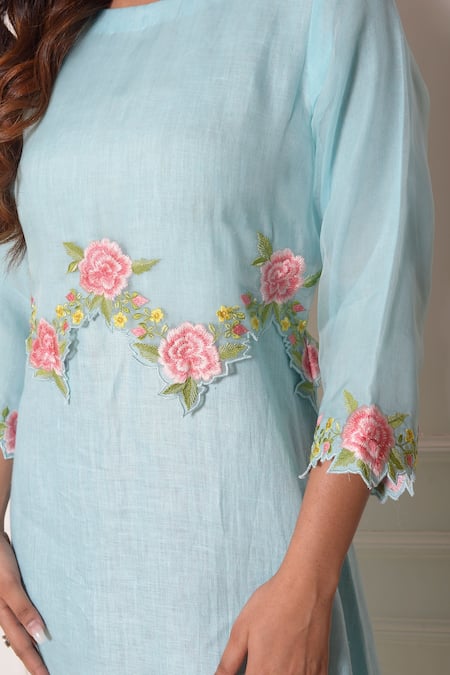 Surabhi Arya_Blue Organza, Linen Thread Work Round Embroidered Tunic_at_Aza_Fashions