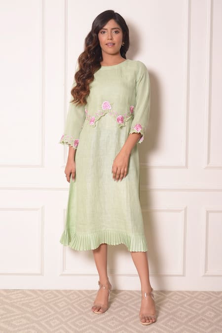Surabhi Arya_Green Organza, Linen Thread Work Round Embroidered Tunic_Online_at_Aza_Fashions