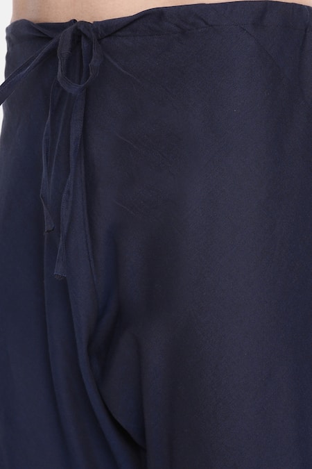 Mayank Modi - Men_Blue Silk/chanderi Geometric Print Kurta Set_at_Aza_Fashions