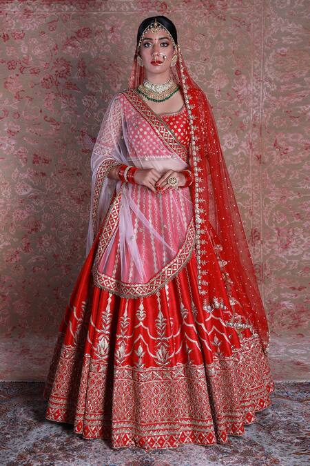 Amrin Khan_Red Raw Silk, Net Zardozi Floral Motifs Square Embroidered Bridal Lehenga Set _Online_at_Aza_Fashions