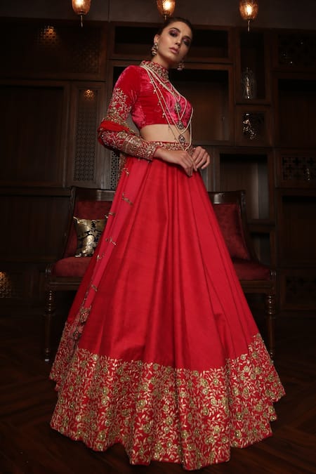 AMRIN KHAN_Red Raw Silk, Velvet Cutdana, Floral Motifs, Embroidered Bridal Lehenga Set _Online_at_Aza_Fashions