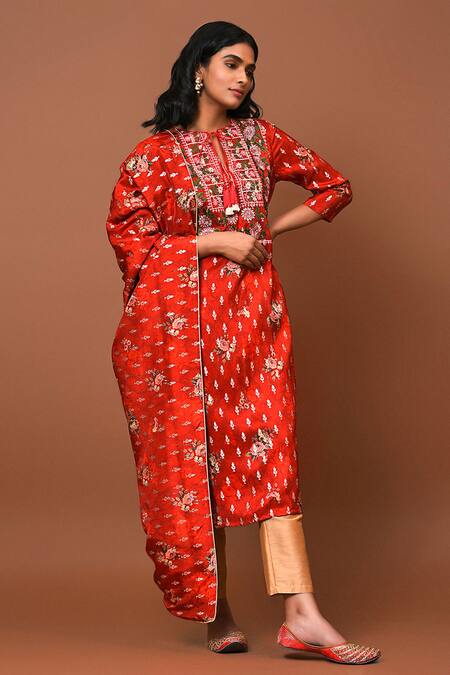 NUHH_Red Dupatta- Viscose Jacquard, Kurta, Pant- Art Silk Floral Embroidered Set_Online_at_Aza_Fashions