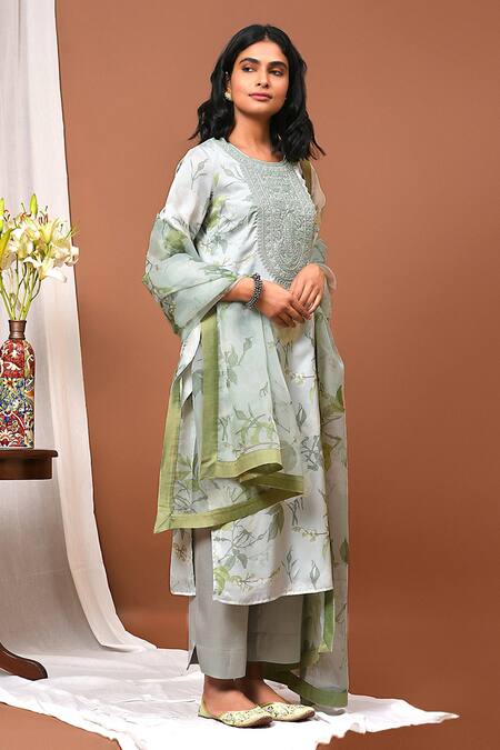 NUHH_Green Dupatta- Organza, Kurta, Pant- Satin Floral Round Print Set_Online_at_Aza_Fashions