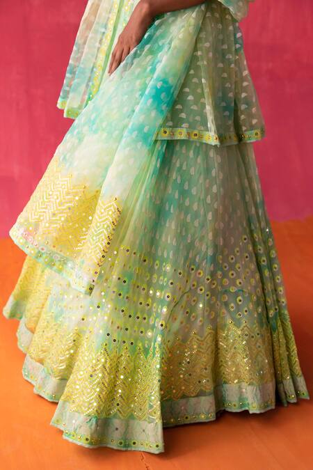 Surbhi Gupta_Green Organza Geometric, Mirror, Sequin V Neck Stella Tie Dye Kurta Lehenga Set _at_Aza_Fashions