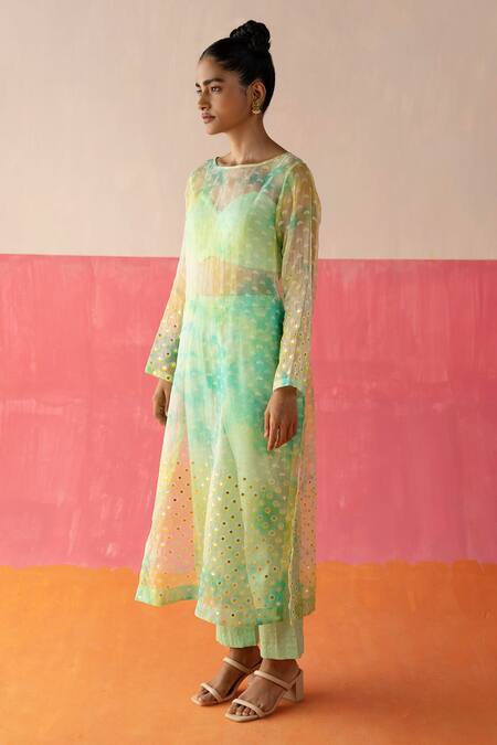 Surbhi Gupta_Green Inner And Trouser - Cotton Silk Una Tie Dye Kurta And Pant Set  _Online_at_Aza_Fashions