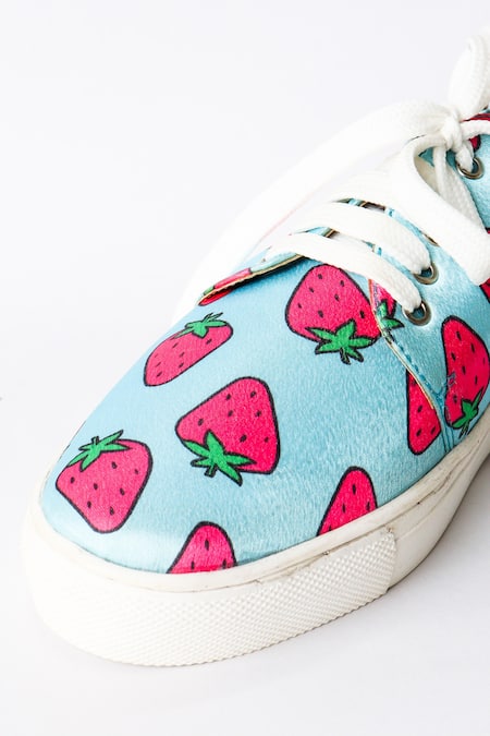 By berry hot sale sneakers