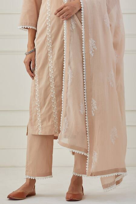 Shop Priya Chaudhary Beige , Kota Floral Embroidery V Neck Kurta Set Online at Aza Fashions Shop_Priya Chaudhary_Beige , Kota Floral Embroidery V Neck Kurta Set _Online_at_Aza_Fashions