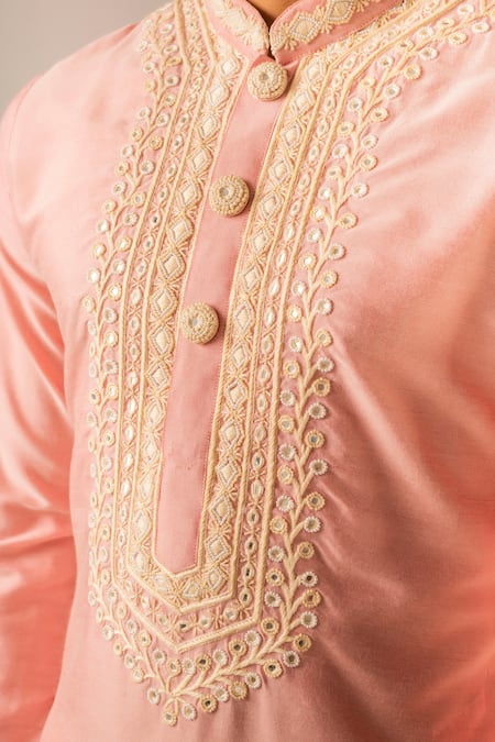 Aashiana_Pink Cotton Silk Satin Embroidery Mirror Kurta Set  _at_Aza_Fashions
