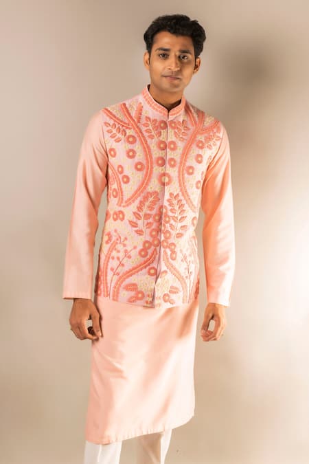 Aashiana_Peach Raw , Cotton Satin Floral, Thread Embroidered Bundi And Kurta Set _Online_at_Aza_Fashions