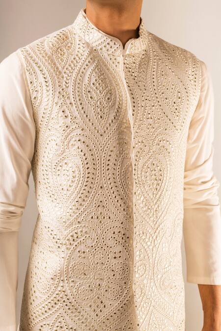 Aashiana_Off White Cotton Silk Satin Embroidery Mirror Bundi And Kurta Set  _at_Aza_Fashions