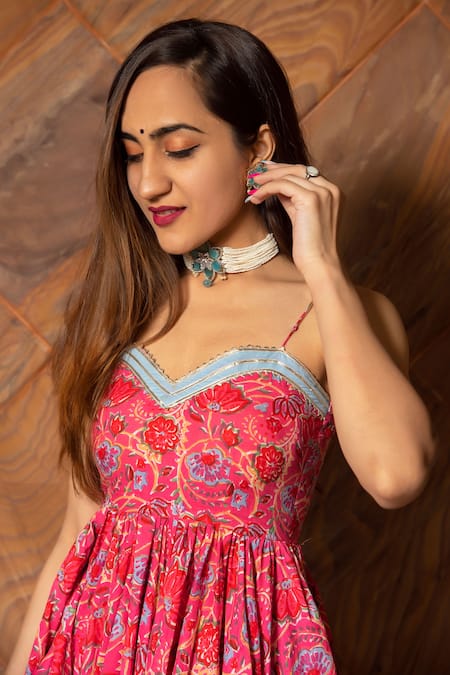 Shop_Pomcha Jaipur_Pink Anarkali, Dupatta Organza, Pant  Cotton Floral Sweetheart Neck Print Set _Online_at_Aza_Fashions