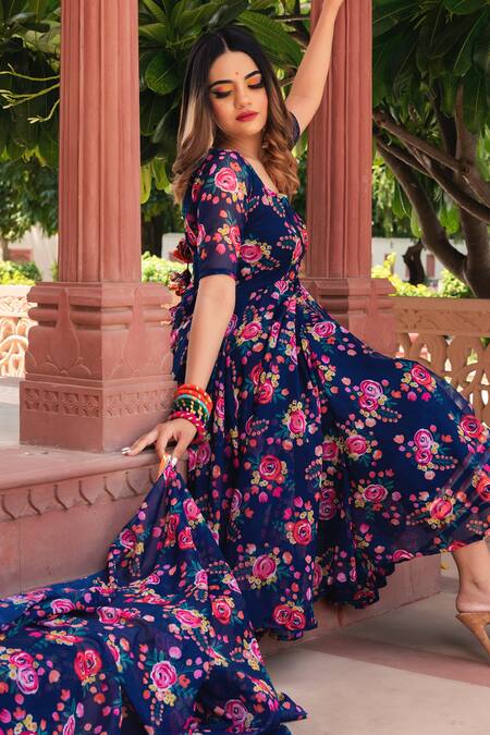 Pomcha Jaipur Blue Organza And Cotton Floral Print Leaf Neck Anarkali Set Online at Aza Fashions Pomcha Jaipur_Blue Organza And Cotton Floral Print Leaf Neck Anarkali Set _Online_at_Aza_Fashions