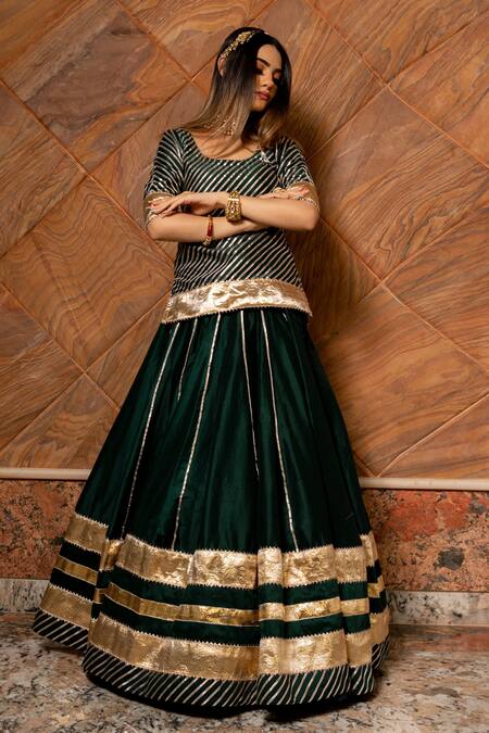 Buy Pomcha Jaipur Green Blouse Cotton Silk, Dupatta Organza, Lehenga Gota Round Set Online at Aza Fashions Buy_Pomcha Jaipur_Green Blouse Cotton Silk, Dupatta Organza, Lehenga Gota Round Set _Online_at_Aza_Fashions